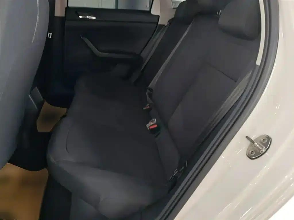 2023 Polo Plus 1.5L Automatic Panoramic Enjoyment Edition — миниатюра 17