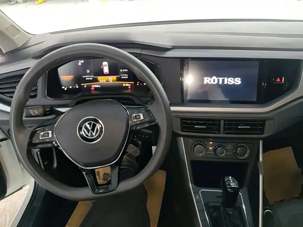 2023 Polo Plus 1.5L Automatic Panoramic Enjoyment Edition — миниатюра 10
