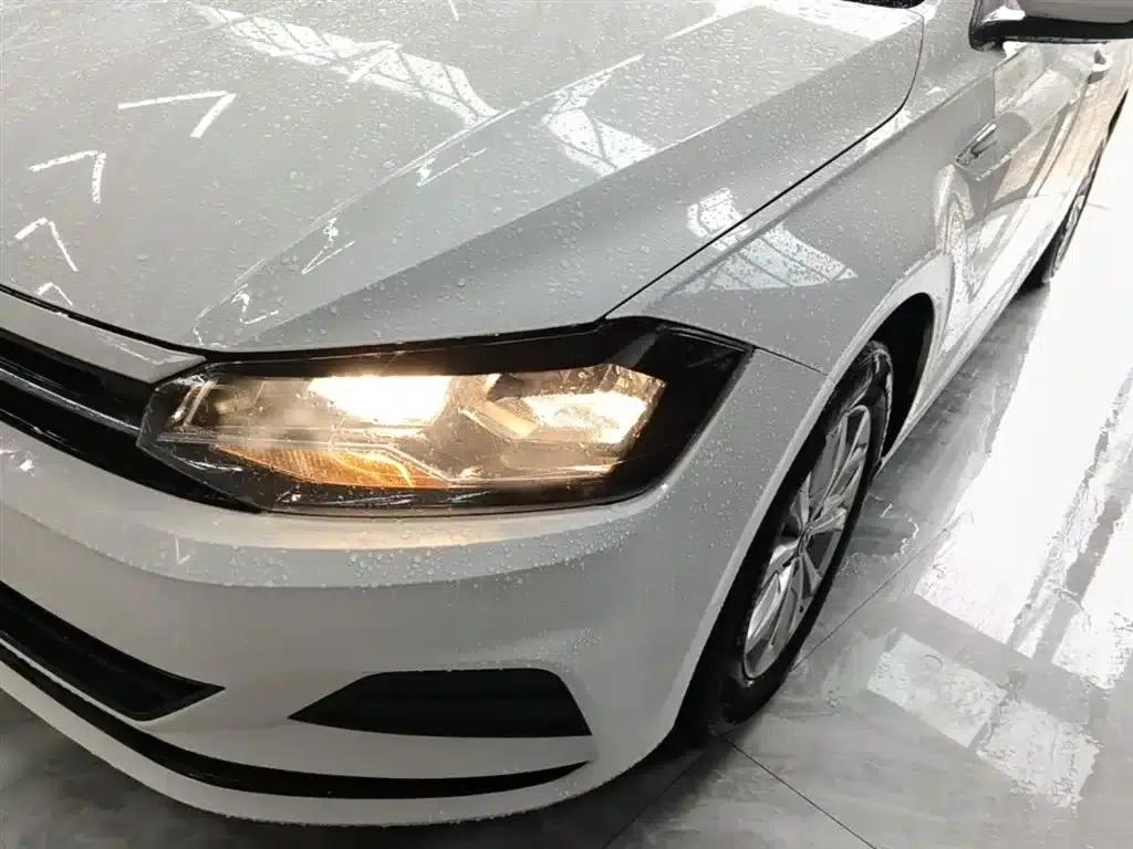 2019 Polo Plus 1.5L Automatic Colorful Technology Edition — миниатюра 24