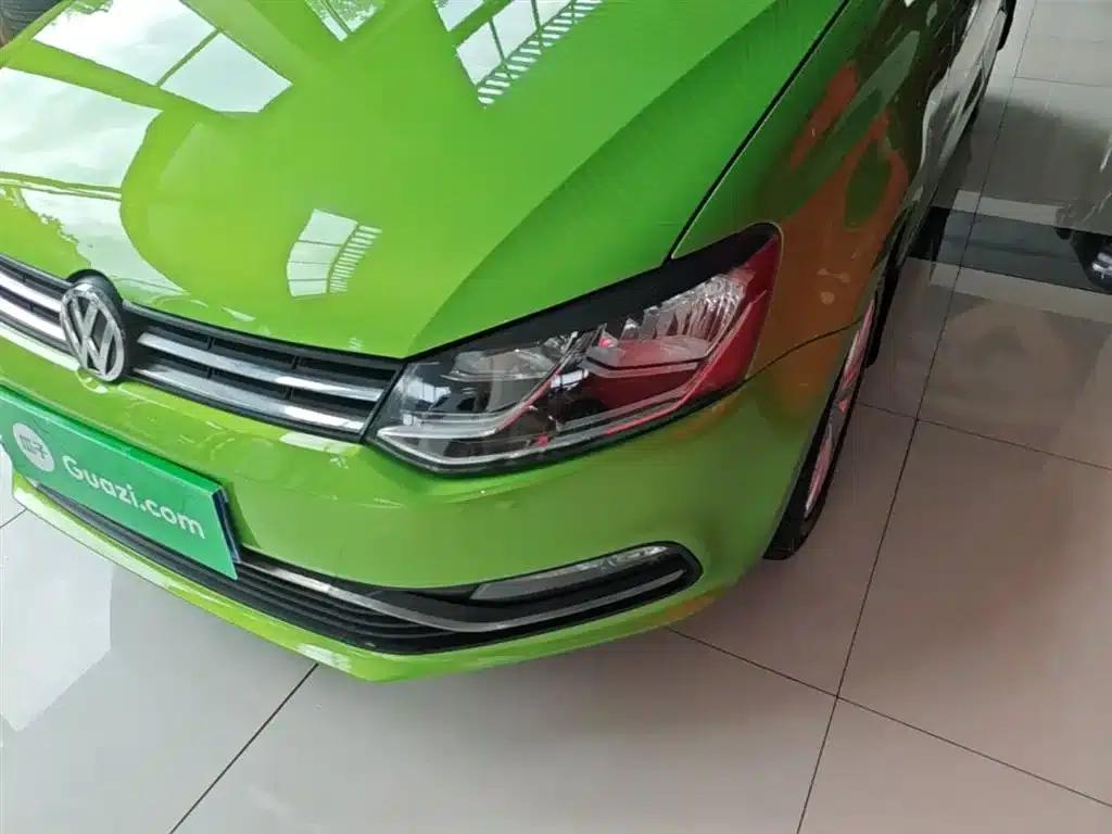 2014 Polo 1.6L Automatic Comfort Edition — миниатюра 24