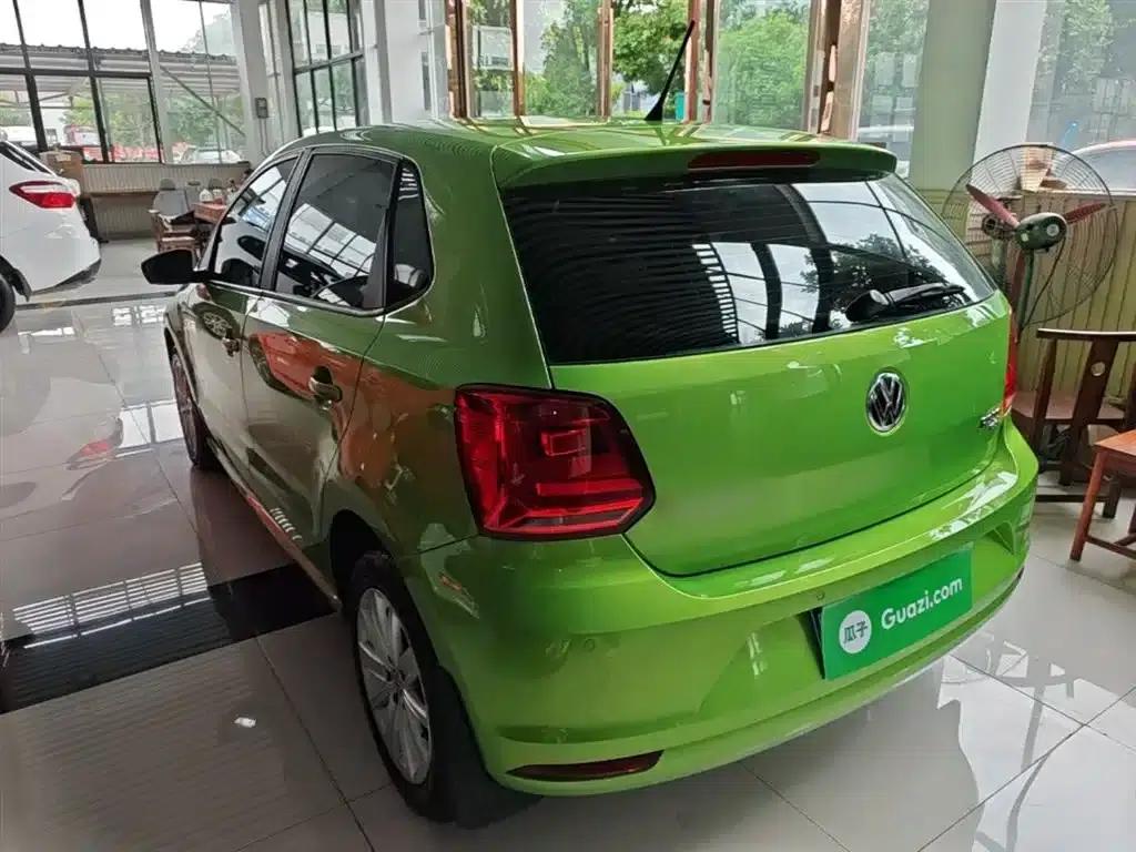 2014 Polo 1.6L Automatic Comfort Edition — миниатюра 5