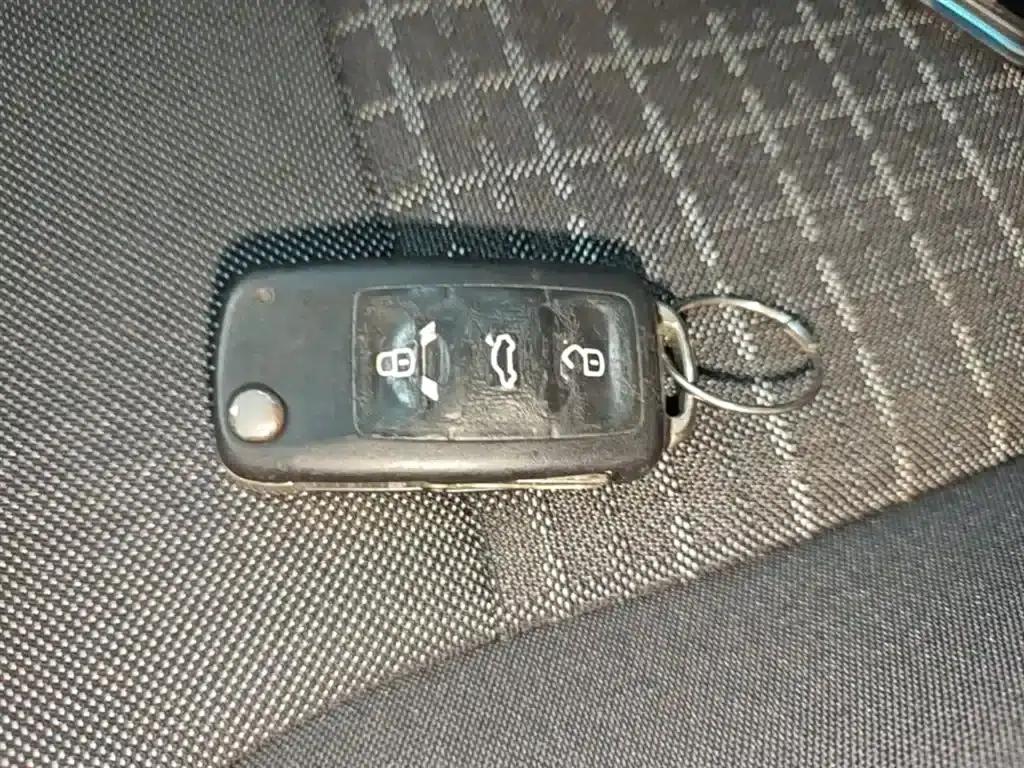 2014 Polo 1.6L Automatic Comfort Edition — миниатюра 9
