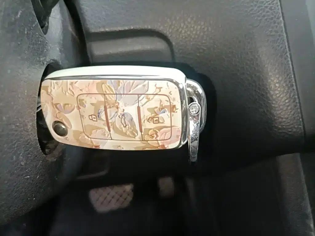 2016 Polo 1.4L Automatic Fashion Edition — миниатюра 9