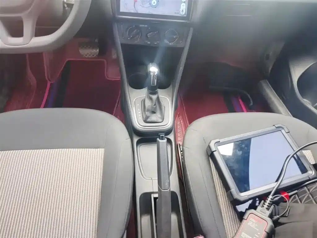 2018 Polo 1.5L Automatic Comfort Edition — миниатюра 14