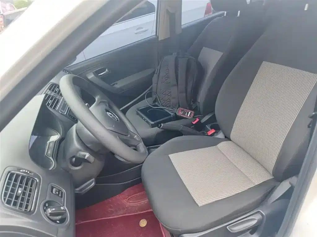 2018 Polo 1.5L Automatic Comfort Edition — миниатюра 15