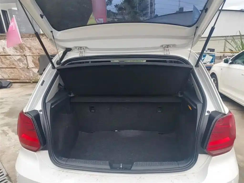 2018 Polo 1.5L Automatic Comfort Edition — миниатюра 19