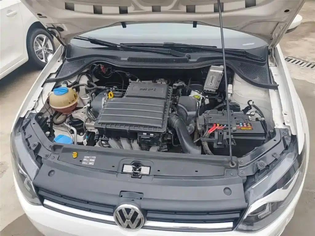 2018 Polo 1.5L Automatic Comfort Edition — миниатюра 20