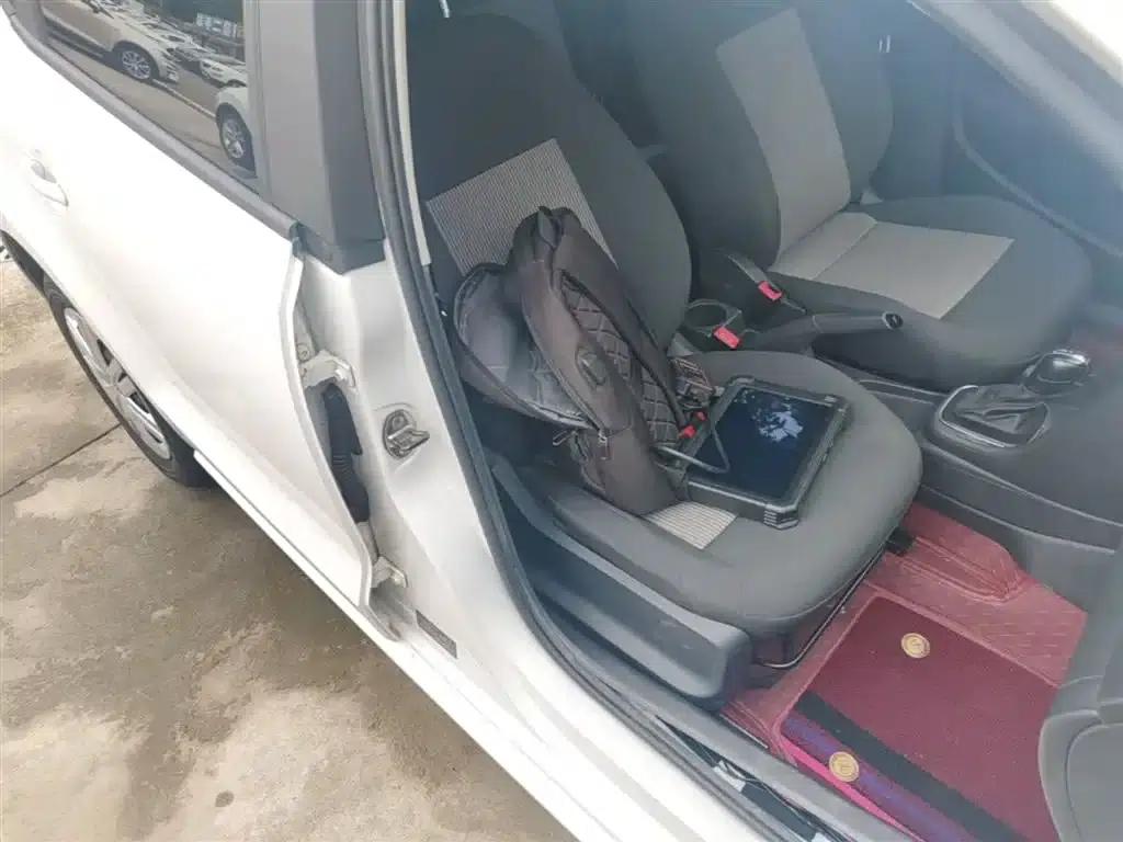 2018 Polo 1.5L Automatic Comfort Edition — миниатюра 25