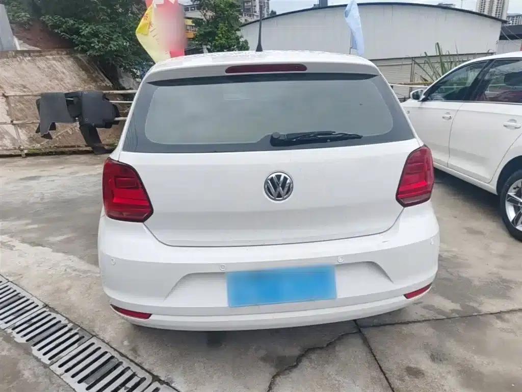 2018 Polo 1.5L Automatic Comfort Edition — миниатюра 6