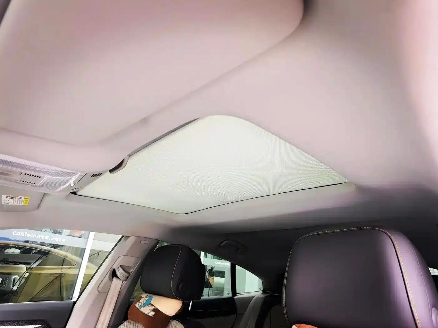 FAW-Volkswagen CC 2019 380TSI Yao Yan Edition (National V Emission Standard) — миниатюра 13