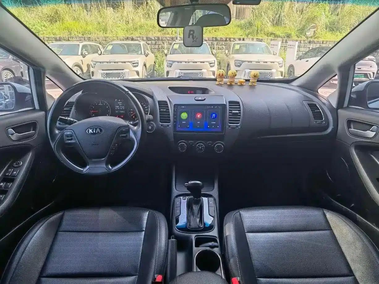 FAW-Volkswagen CC 2019 380TSI Yao Yan Edition (National V Emission Standard) — миниатюра 9