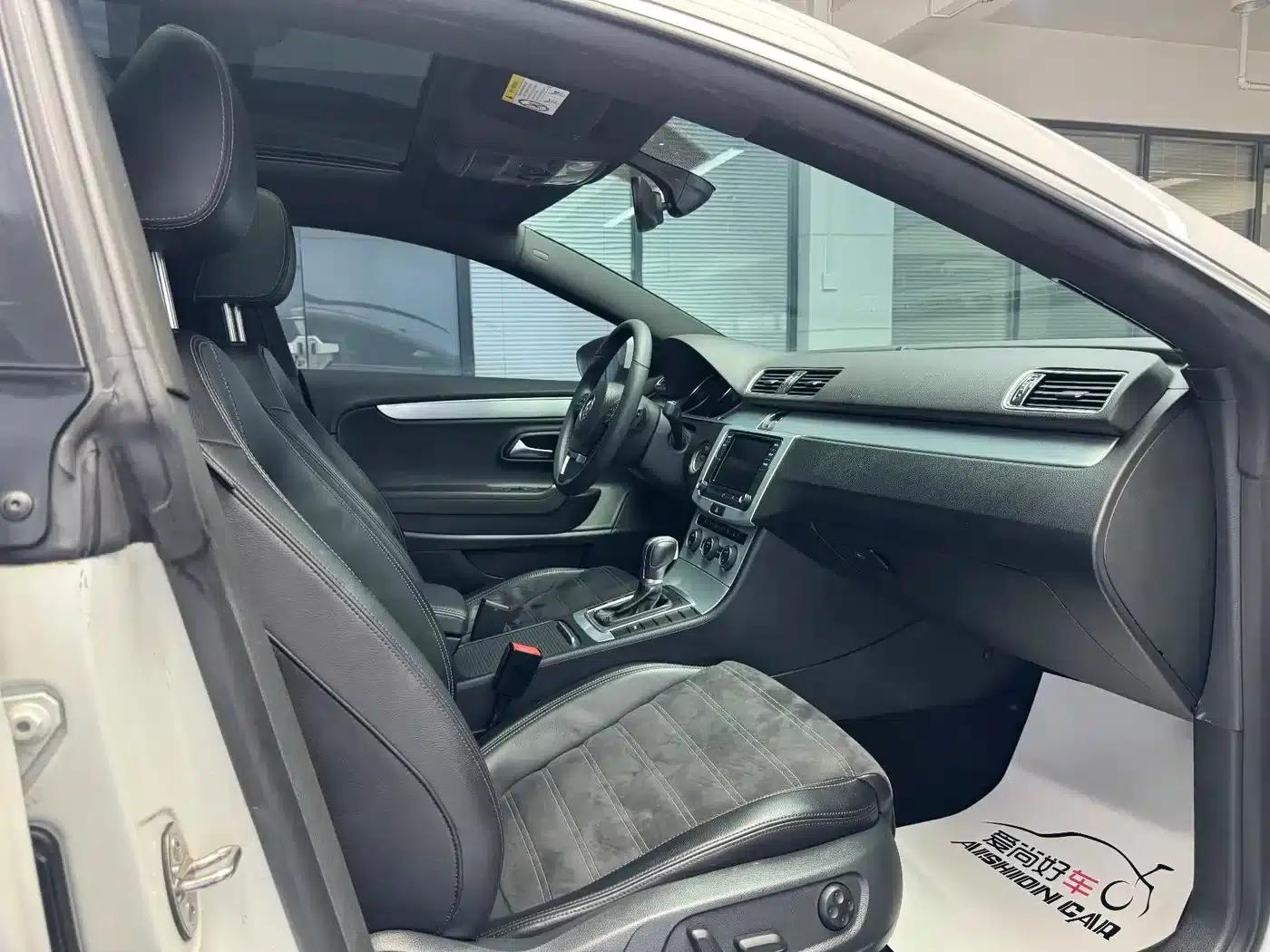 FAW-Volkswagen CC 2018 1.8TSI Premium Edition — миниатюра 11