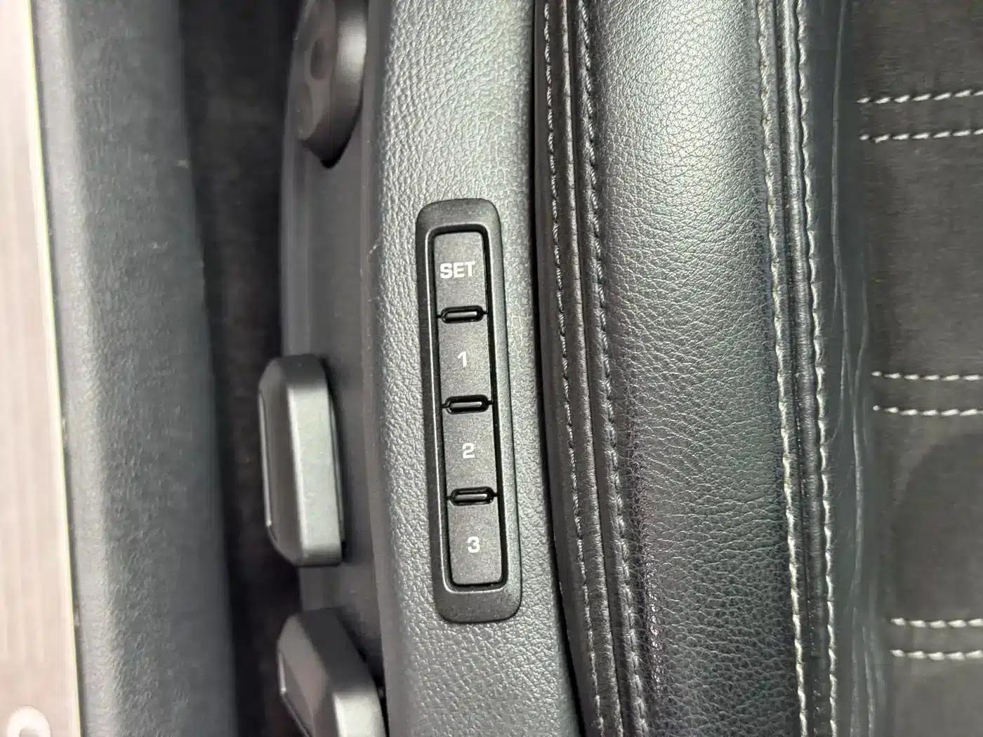 FAW-Volkswagen CC 2018 1.8TSI Premium Edition — миниатюра 14