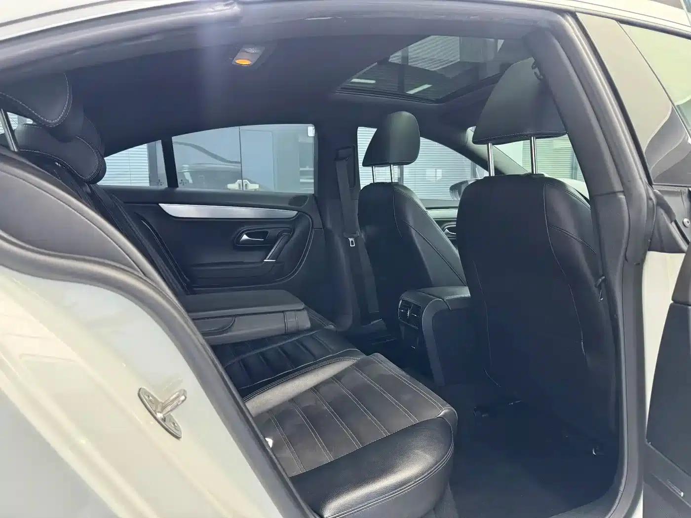 FAW-Volkswagen CC 2018 1.8TSI Premium Edition — миниатюра 16