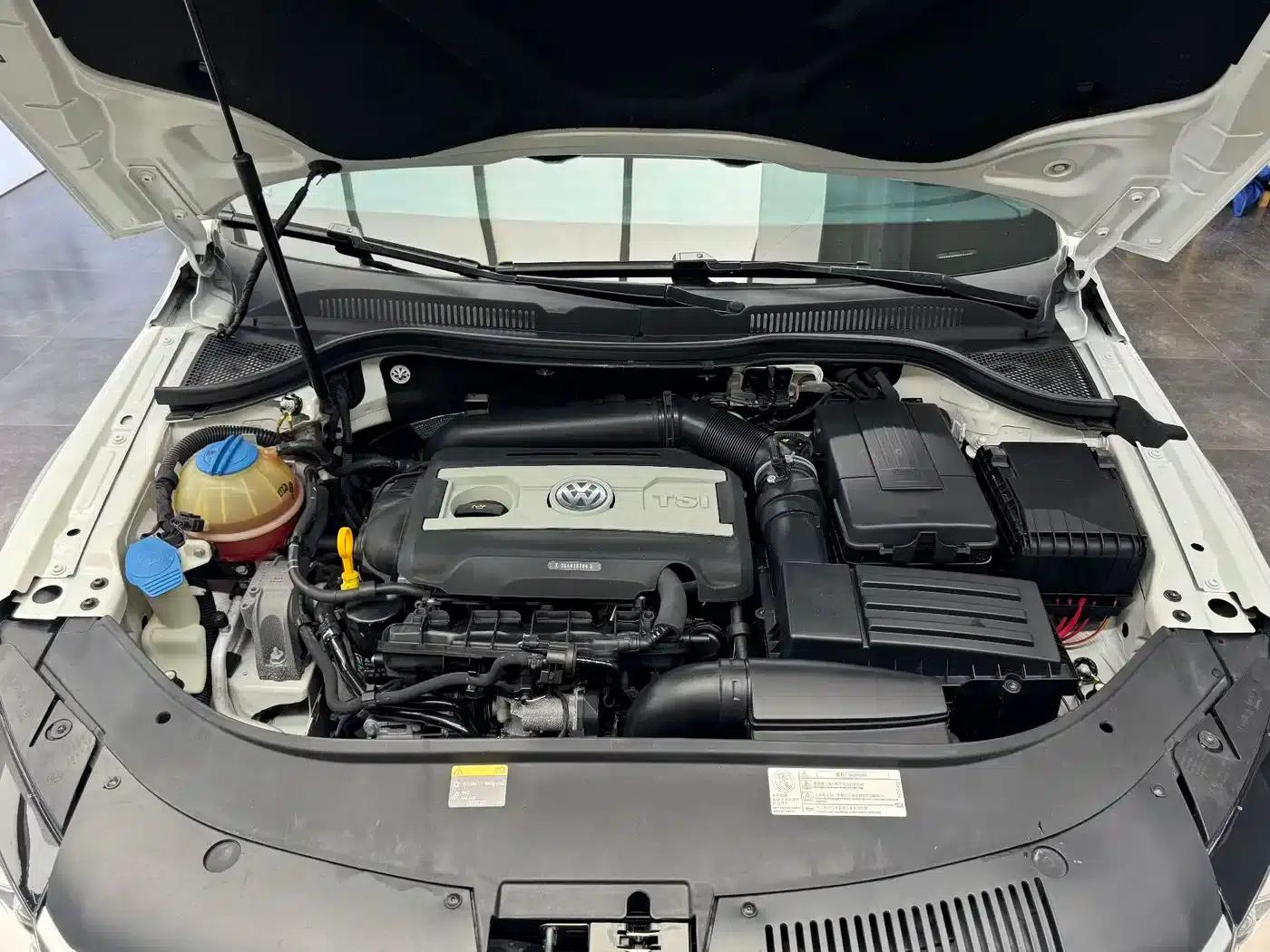 FAW-Volkswagen CC 2018 1.8TSI Premium Edition — миниатюра 17