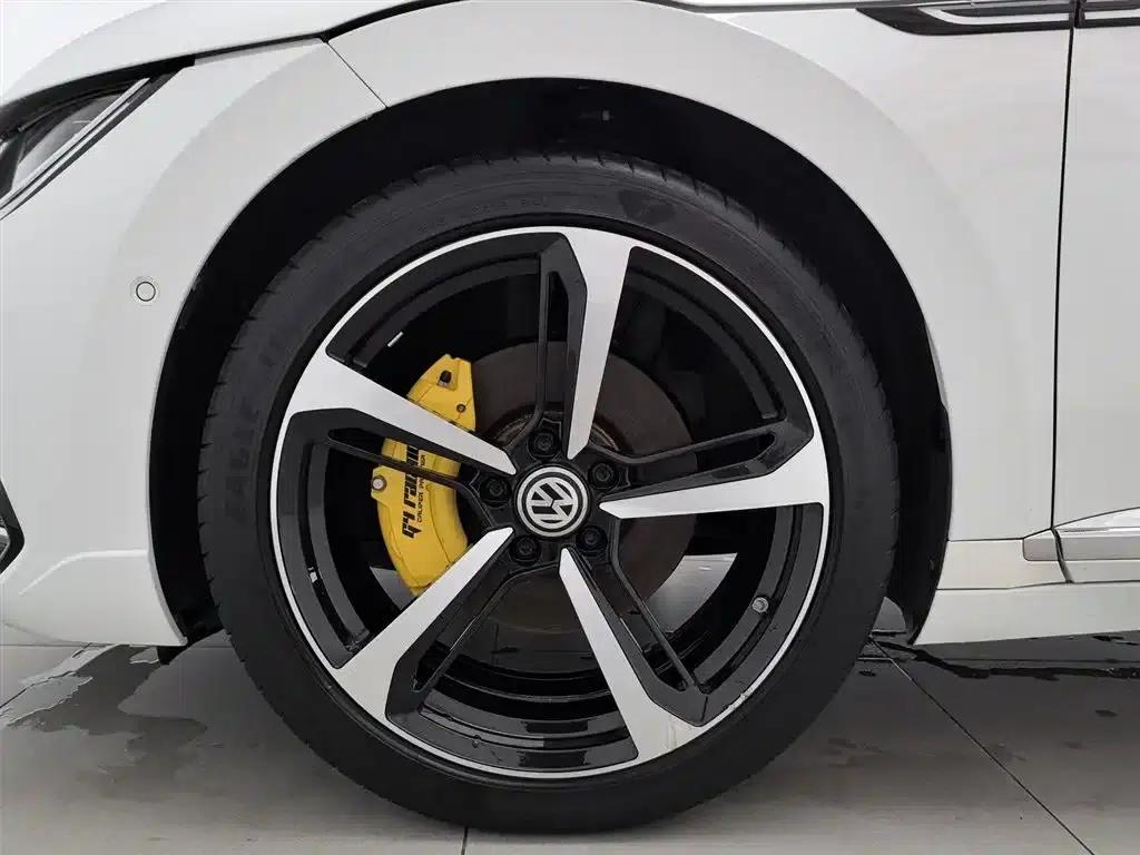 FAW-Volkswagen CC 2021 380TSI Striking Edition — миниатюра 17