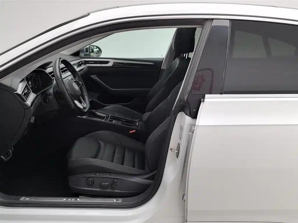 FAW-Volkswagen CC 2021 380TSI Striking Edition — миниатюра 10