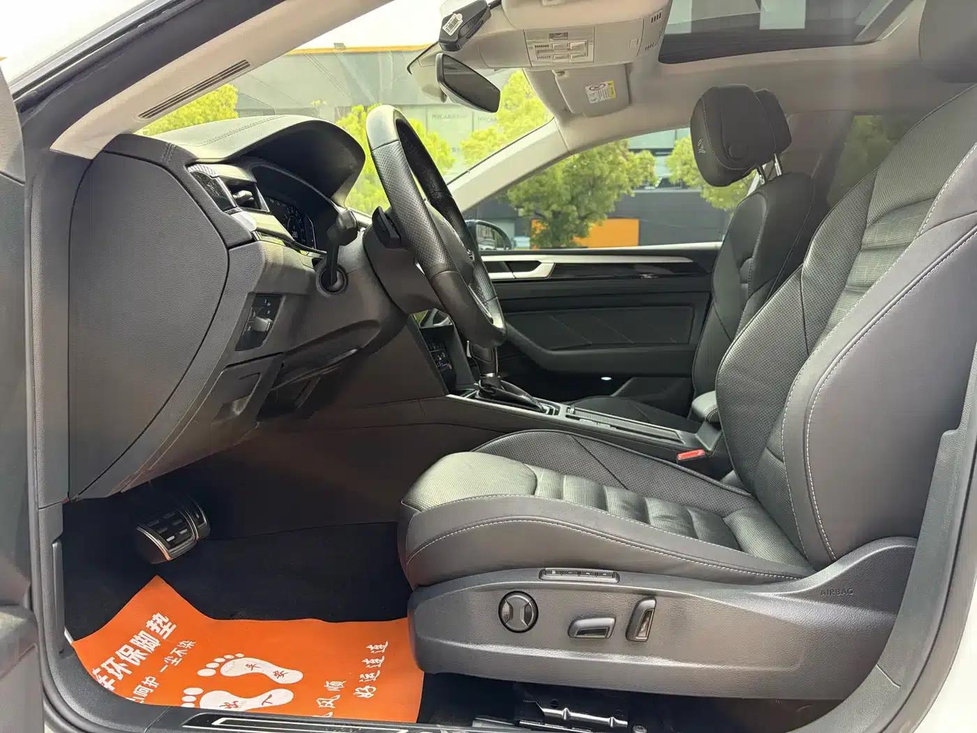 FAW-Volkswagen CC 2021 380TSI Striking Edition — миниатюра 11