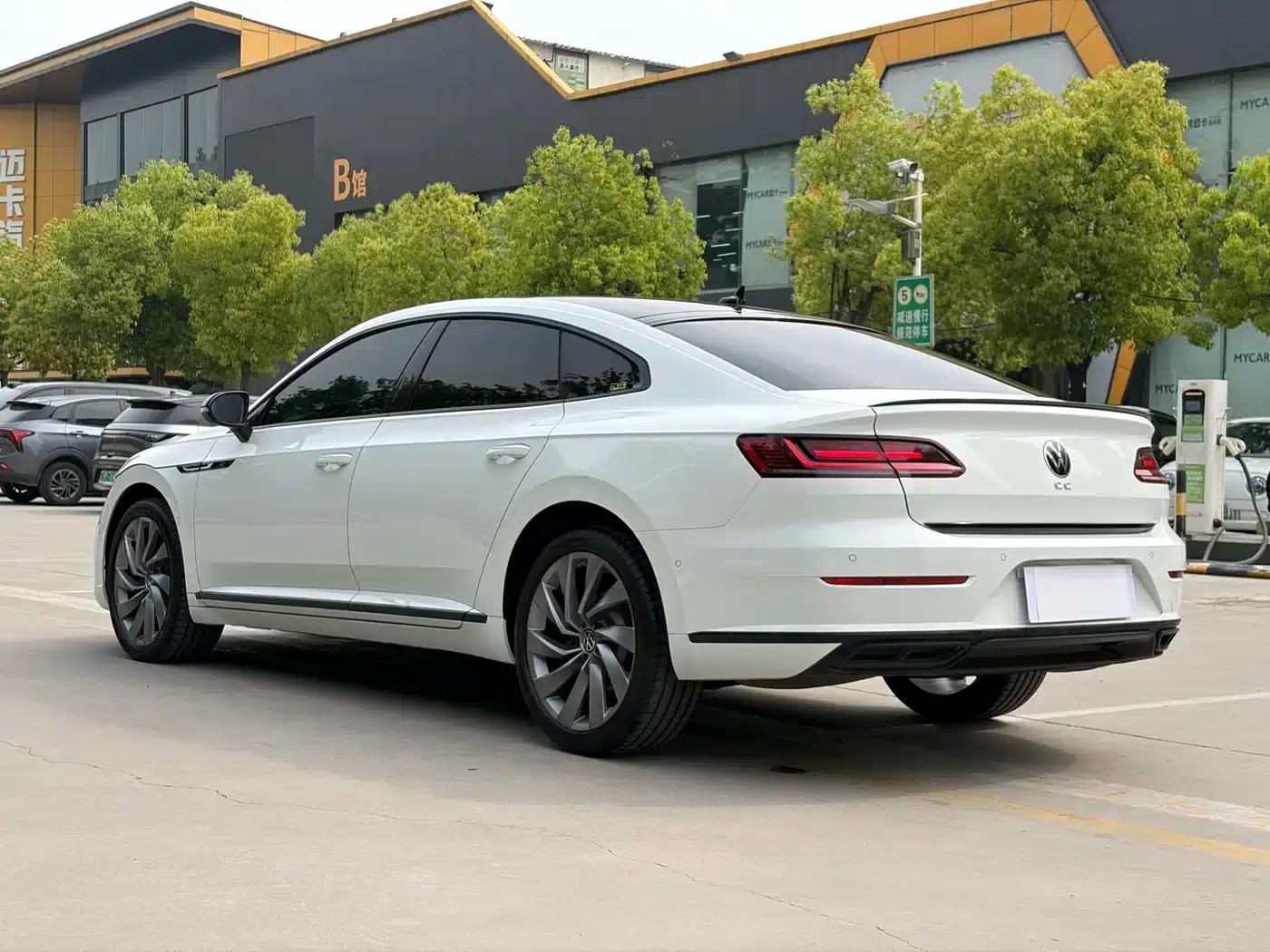 FAW-Volkswagen CC 2021 380TSI Striking Edition — миниатюра 4