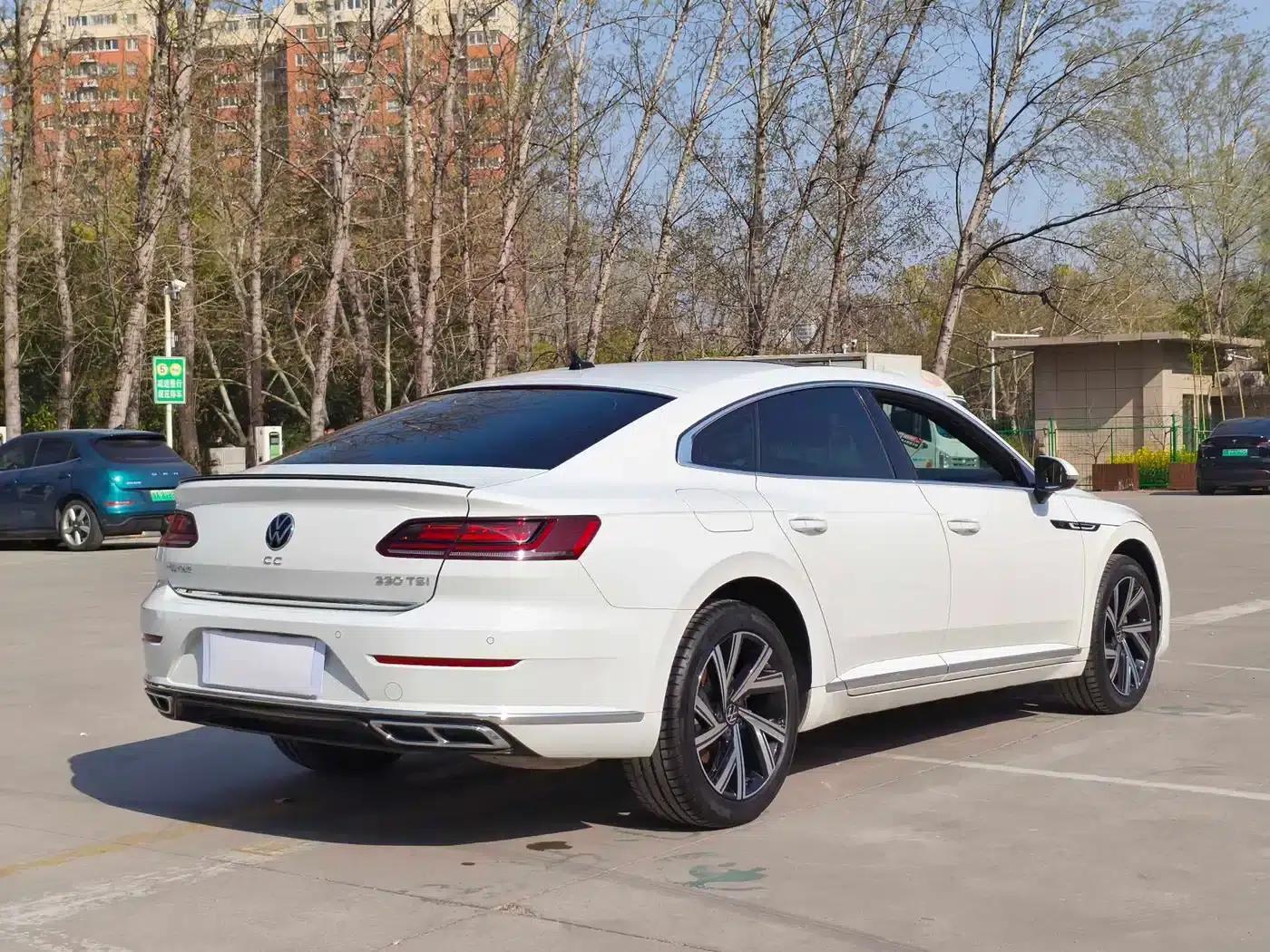 FAW-Volkswagen CC 2024 330TSI Dazzling Edition — миниатюра 15