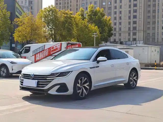 FAW-Volkswagen CC 2024 330TSI Dazzling Edition