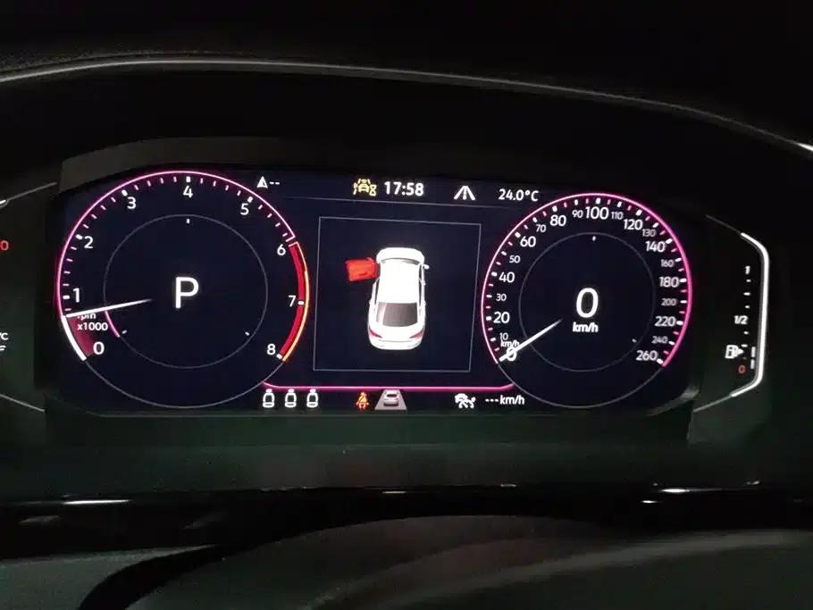 FAW-Volkswagen CC 2023 380TSI Striking Edition — миниатюра 14