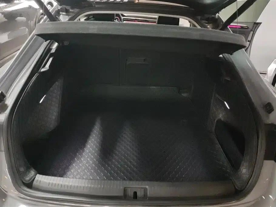 FAW-Volkswagen CC 2023 380TSI Striking Edition — миниатюра 4