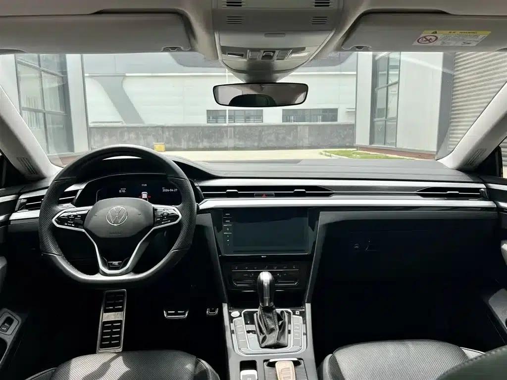 FAW-Volkswagen CC 2023 380TSI Striking Edition — миниатюра 21