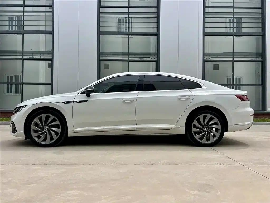 FAW-Volkswagen CC 2023 380TSI Striking Edition — миниатюра 22