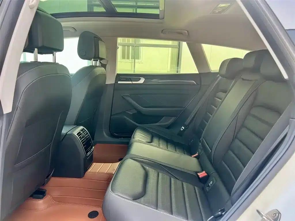 FAW-Volkswagen CC 2023 Shooting Brake 380TSI Hunter Edition — миниатюра 13