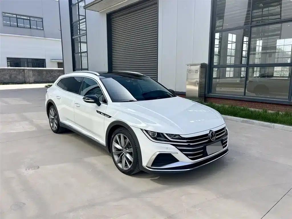 FAW-Volkswagen CC 2023 Shooting Brake 380TSI Hunter Edition — миниатюра 3