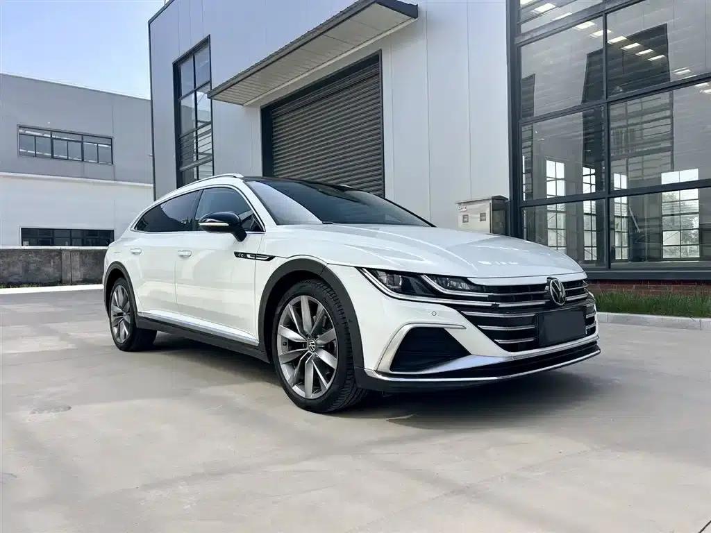 FAW-Volkswagen CC 2023 Shooting Brake 380TSI Hunter Edition — миниатюра 5