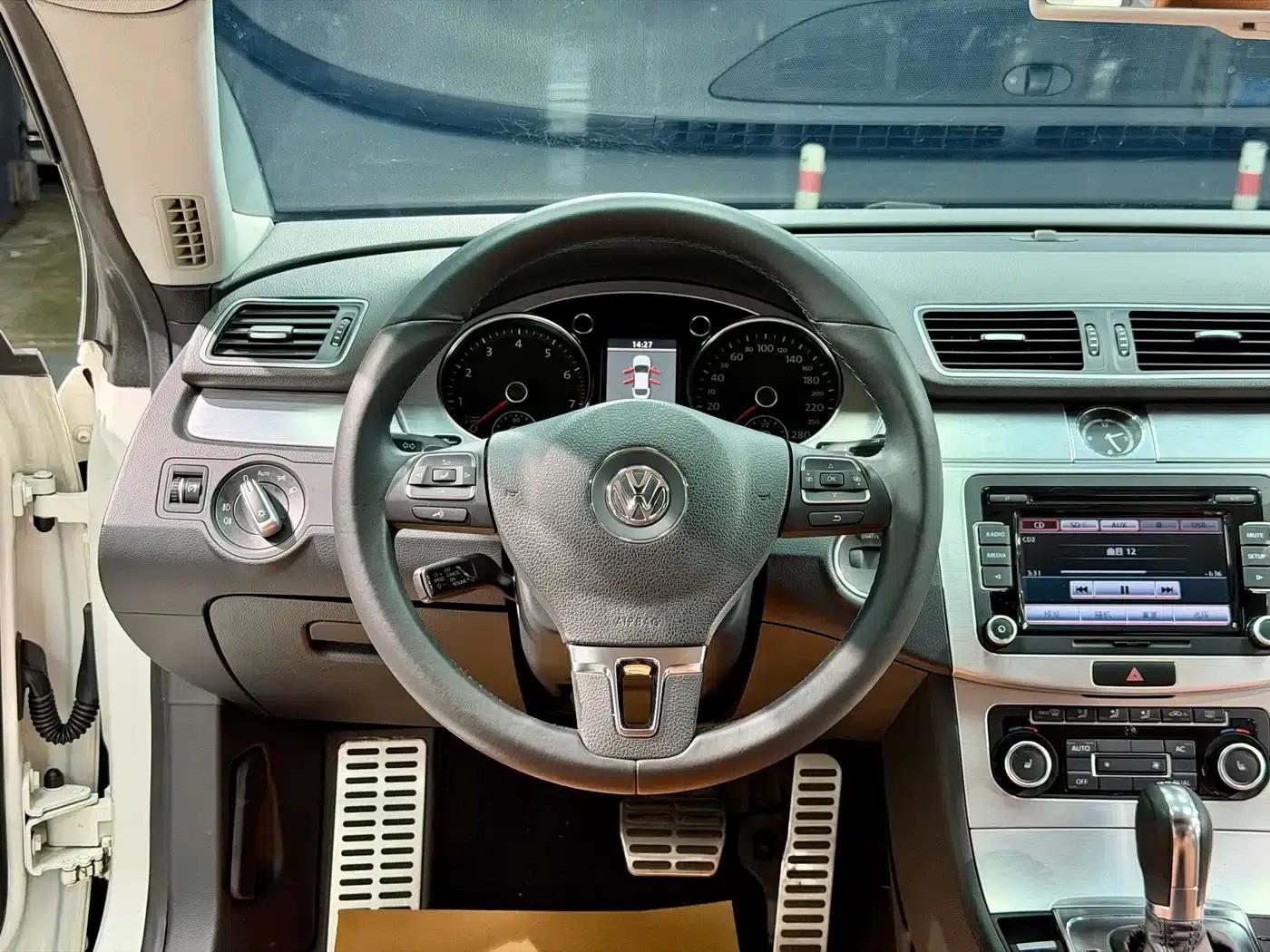 FAW-Volkswagen CC 2012 2.0TSI Supreme Edition — миниатюра 16