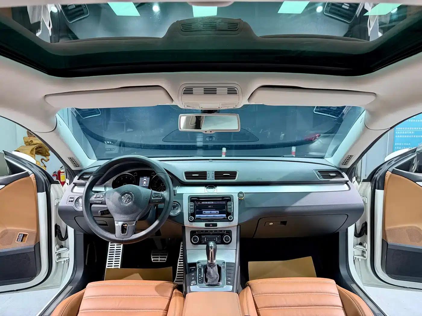 FAW-Volkswagen CC 2012 2.0TSI Supreme Edition — миниатюра 17