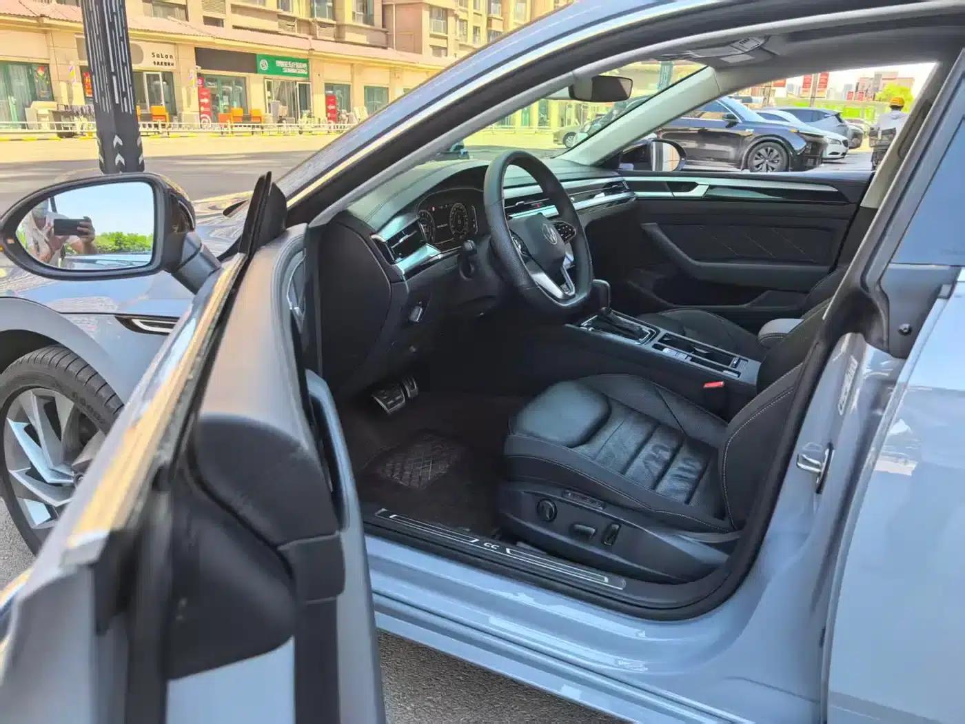 FAW-Volkswagen CC 2024 380TSI Striking Popular Edition — миниатюра 5