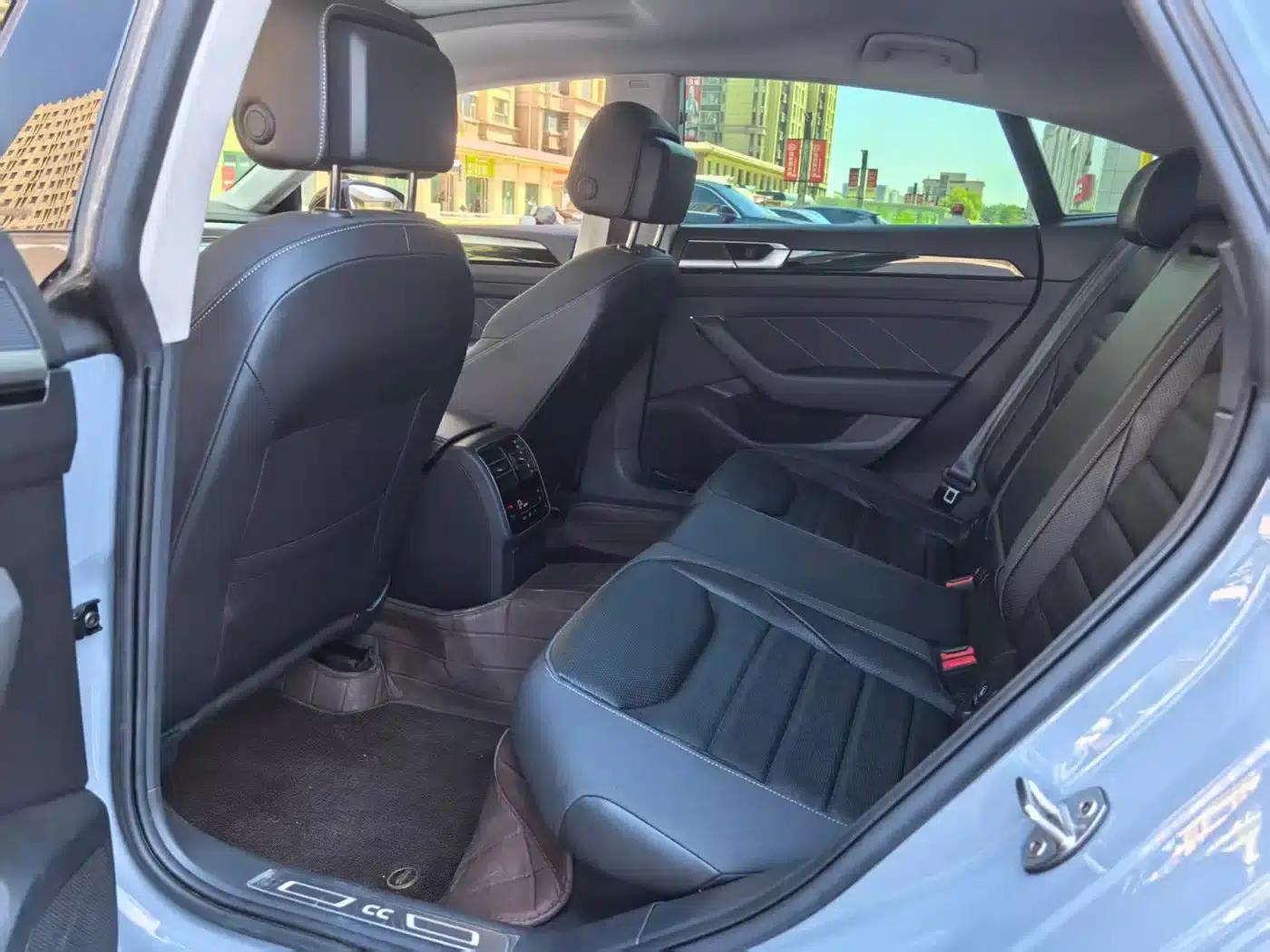 FAW-Volkswagen CC 2024 380TSI Striking Popular Edition — миниатюра 7