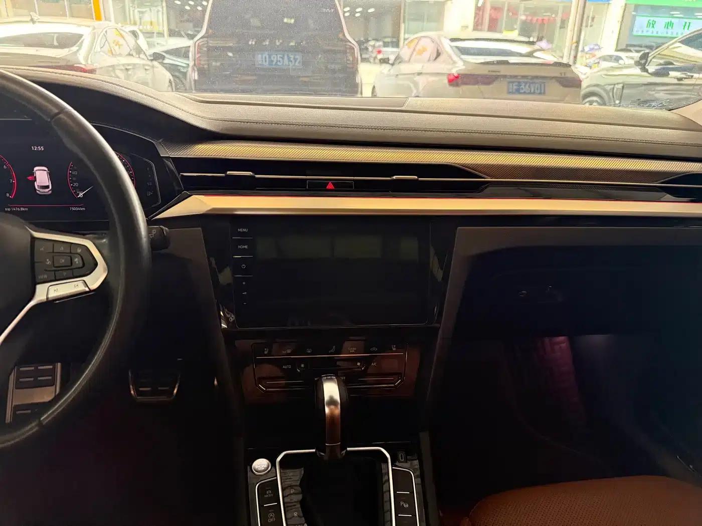 FAW-Volkswagen CC 2021 Shooting Brake 380TSI Shooting Edition — миниатюра 12