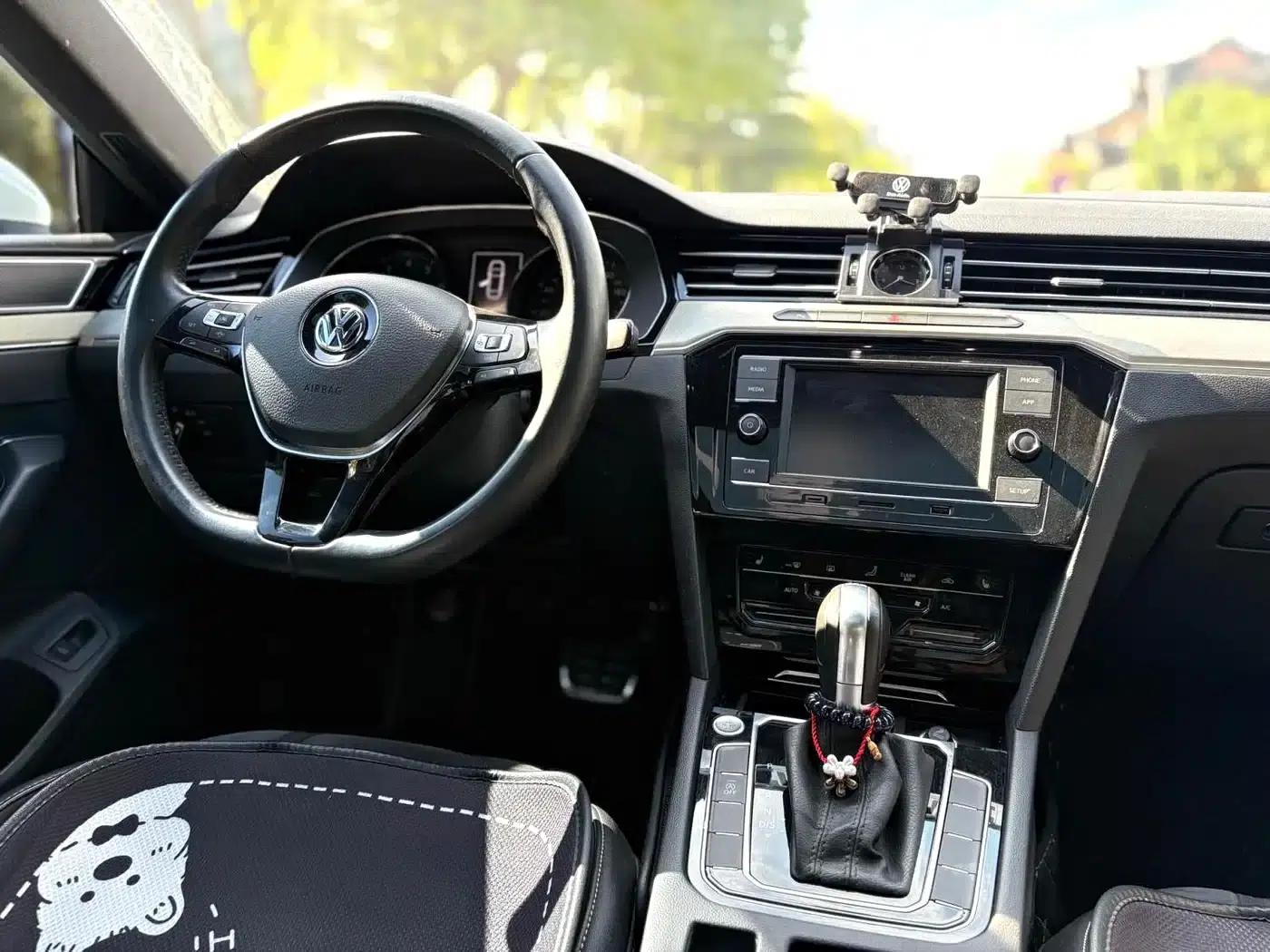 FAW-Volkswagen CC 2020 330TSI Huayan Edition (National VI Emission Standard) — миниатюра 7