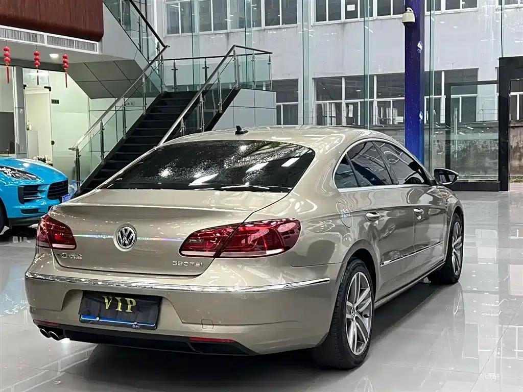FAW-Volkswagen CC 2016 1.8TSI Luxury Edition — миниатюра 9