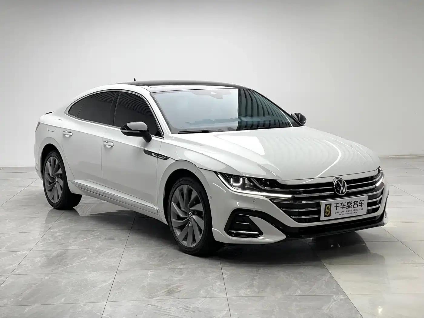 FAW-Volkswagen CC 2023 380TSI Striking Edition — миниатюра 3