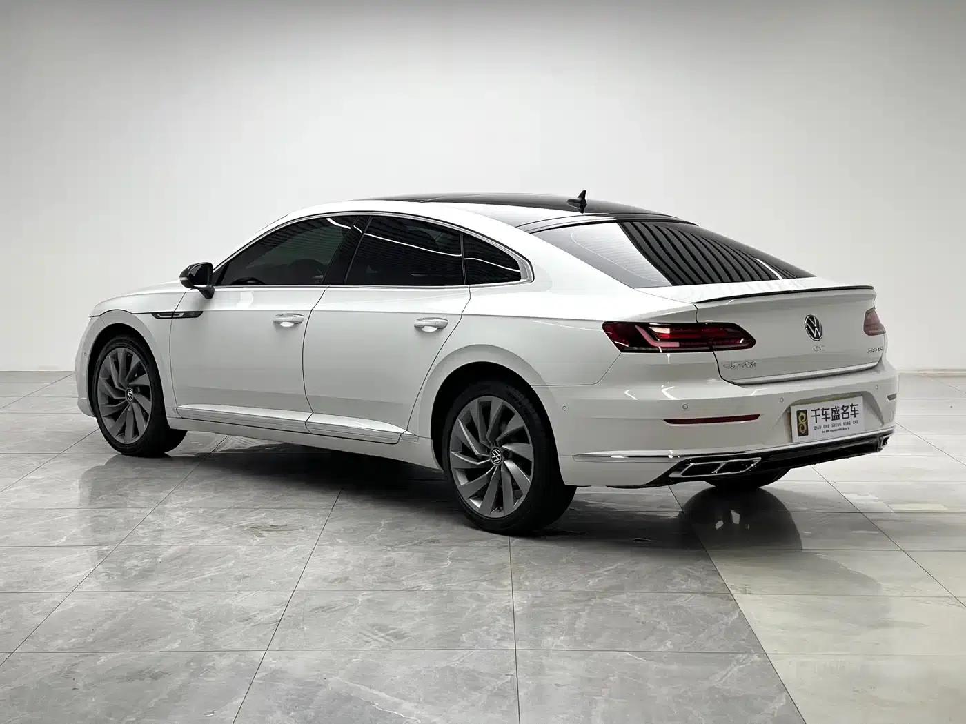 FAW-Volkswagen CC 2023 380TSI Striking Edition — миниатюра 4