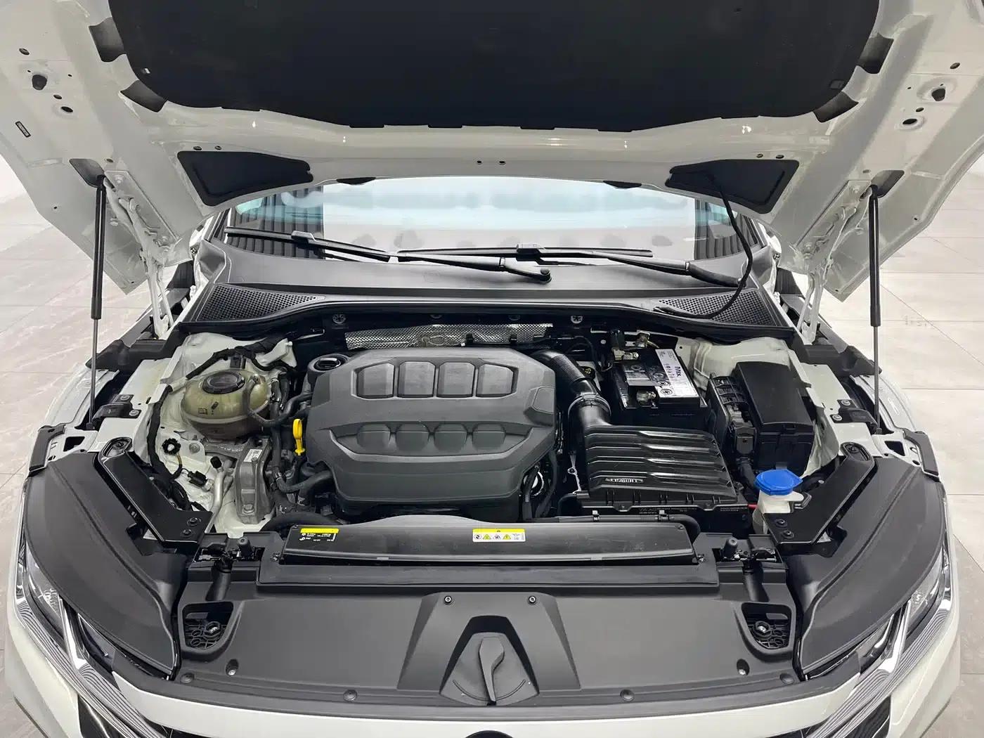 FAW-Volkswagen CC 2023 380TSI Striking Edition — миниатюра 9