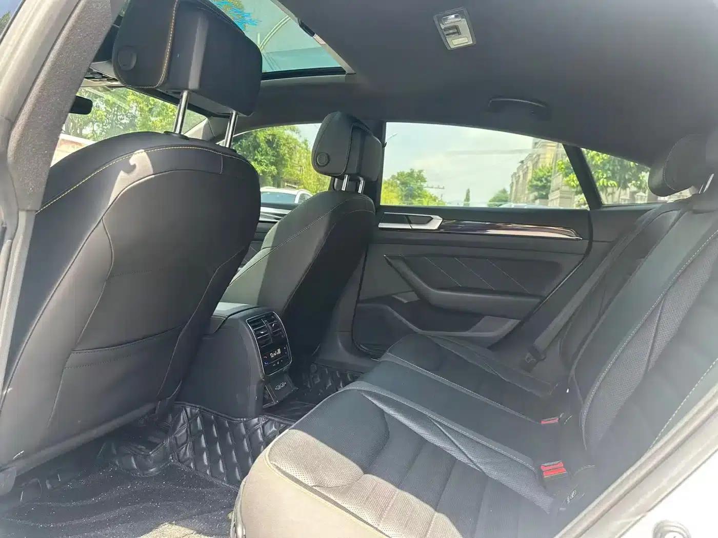 FAW-Volkswagen CC 2023 380TSI Striking Edition — миниатюра 5