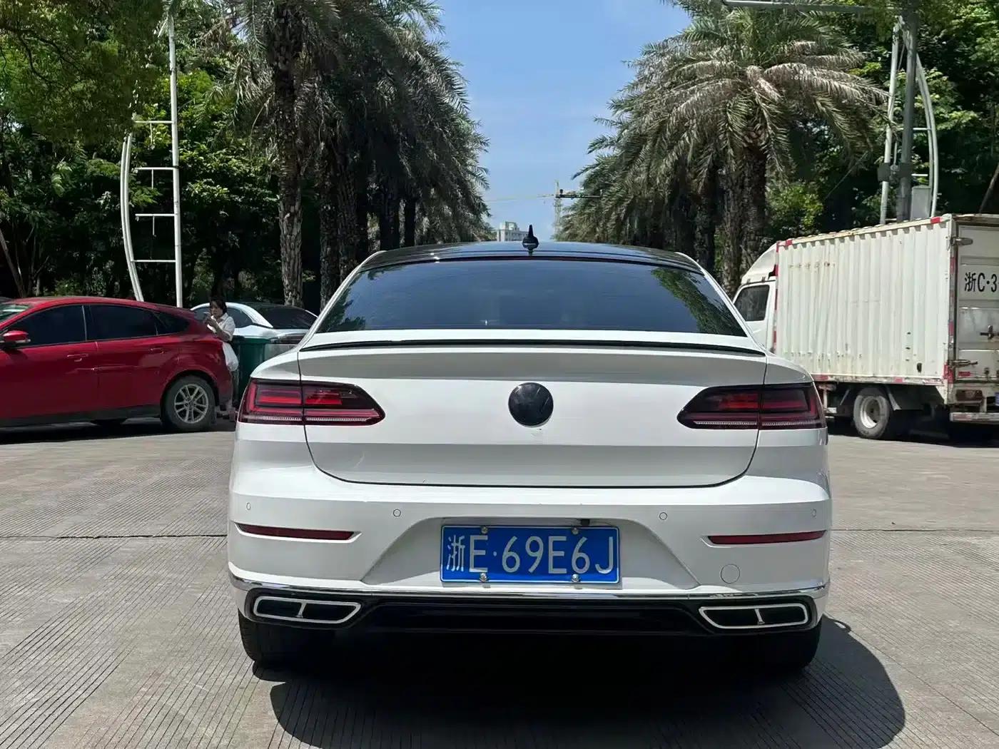 FAW-Volkswagen CC 2023 380TSI Striking Edition — миниатюра 8