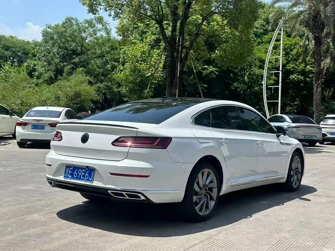 FAW-Volkswagen CC 2023 380TSI Striking Edition — миниатюра 9