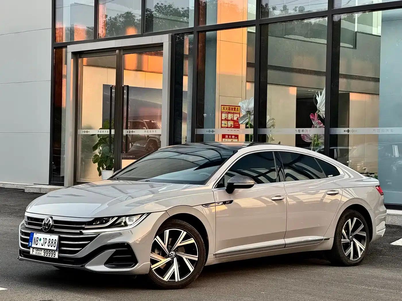 FAW-Volkswagen CC 2023 380TSI Striking Edition — миниатюра 1