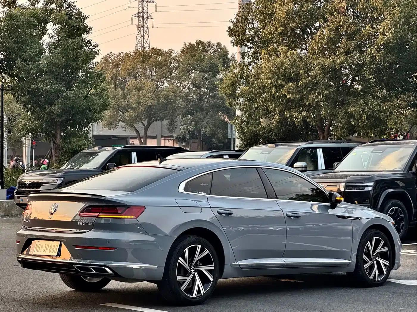 FAW-Volkswagen CC 2023 380TSI Striking Edition — миниатюра 14