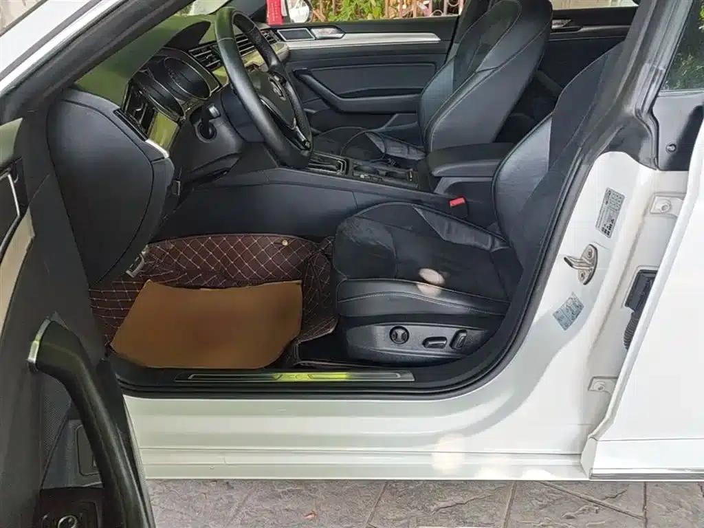 FAW-Volkswagen CC 2019 330TSI Huayan Edition (National VI Emission Standard) — миниатюра 15