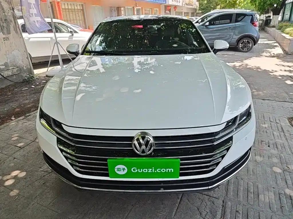 FAW-Volkswagen CC 2019 330TSI Huayan Edition (National VI Emission Standard) — миниатюра 3