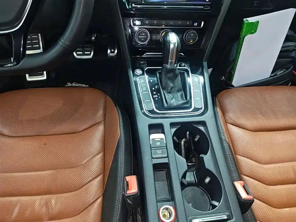 FAW-Volkswagen CC 2019 330TSI Charm Edition (National VI Emission Standard) — миниатюра 14